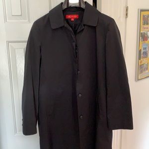Women’s Anne Klein rain coat in Black size m